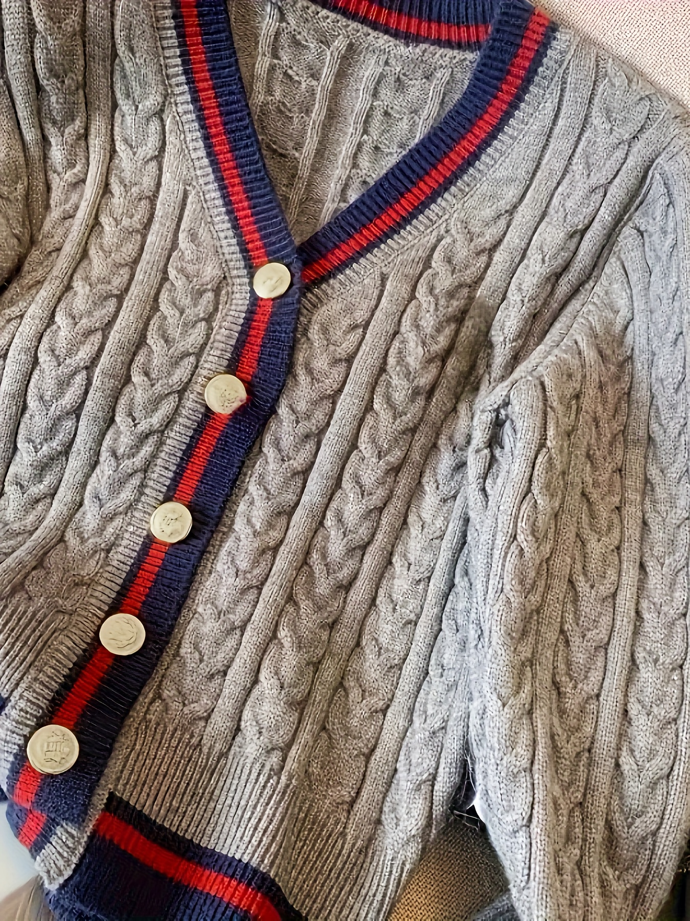 Elegant Women'S Cardigan | V-neck with Color Block Design, Long Sleeve, Medium Stretch Fabric, Suitable for Daily Commute and Streetwear - Image 6